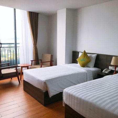 Lava Hotel Nha Trang Buitenkant foto